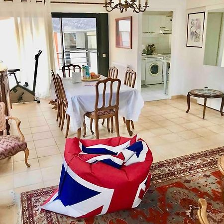 Апартаменты Grand Duplex Familial Au Coeur De Перро-Гирк Экстерьер фото